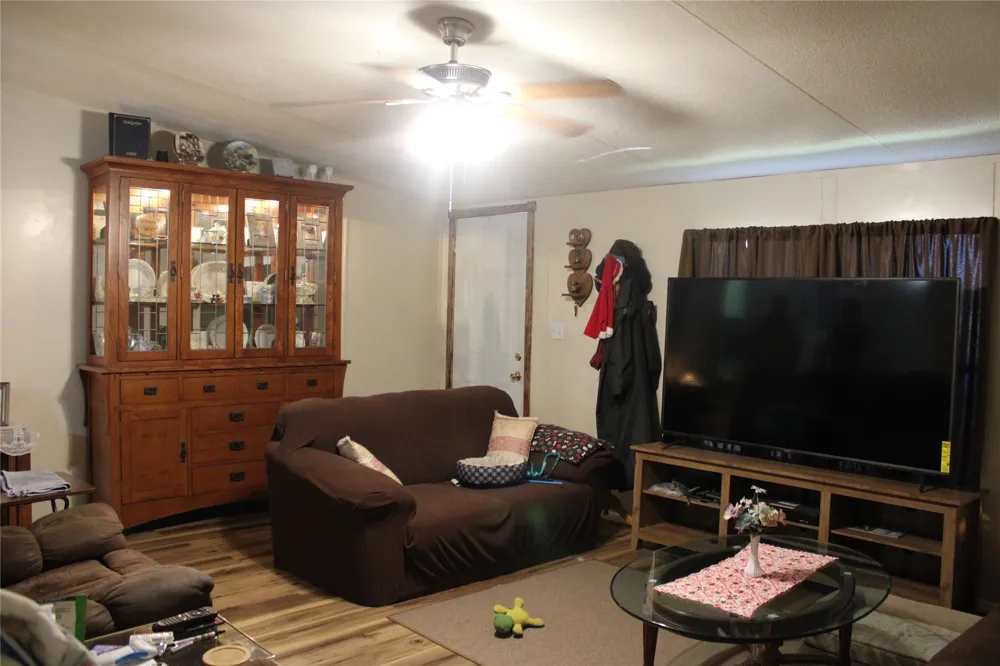 7901 COUNTY ROAD 620 Blanket, TX 76432