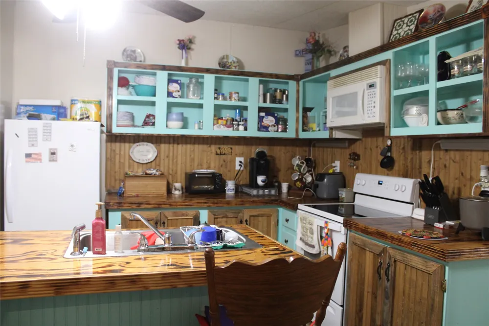 7901 COUNTY ROAD 620 Blanket, TX 76432