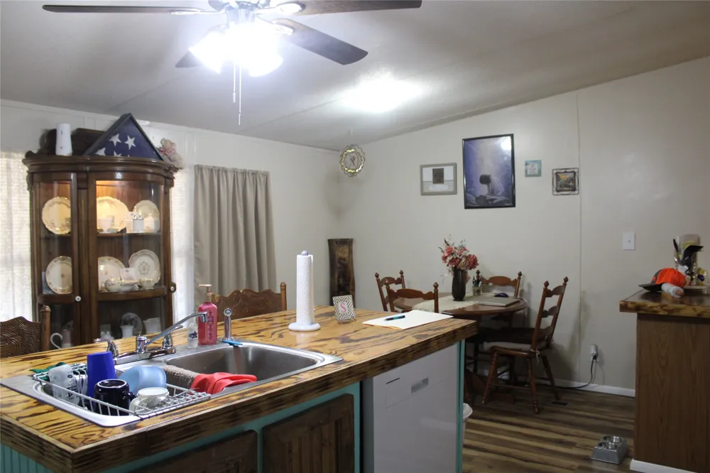 7901 COUNTY ROAD 620 Blanket, TX 76432