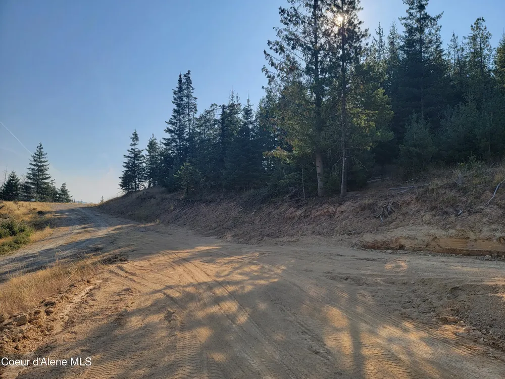 Lot J Frosty Lane Pinehurst, ID 83850