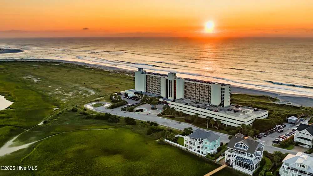 2700 Lumina Avenue #912 Wrightsville Beach, NC 28480