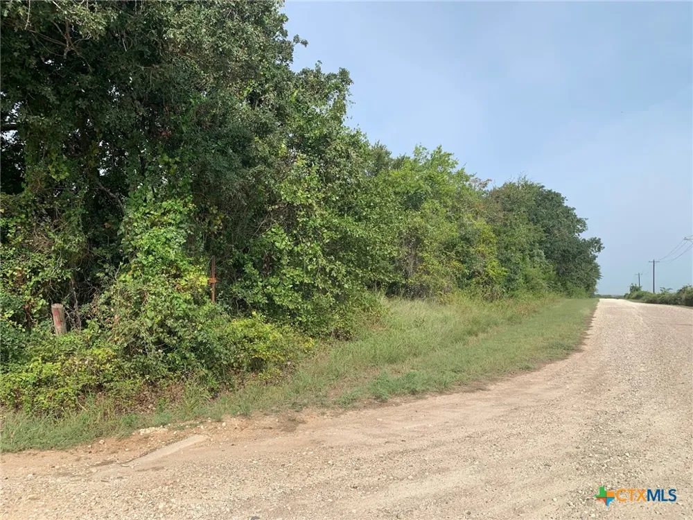 Cr 414 Chilton, TX 76632
