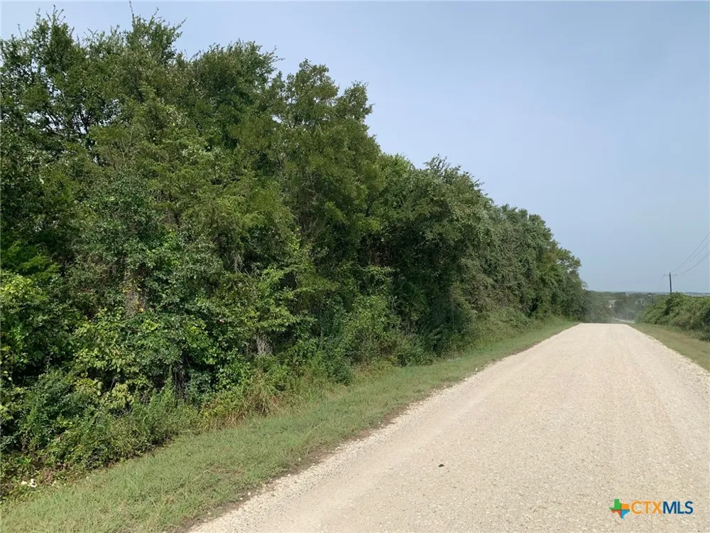 Cr 414 Chilton, TX 76632