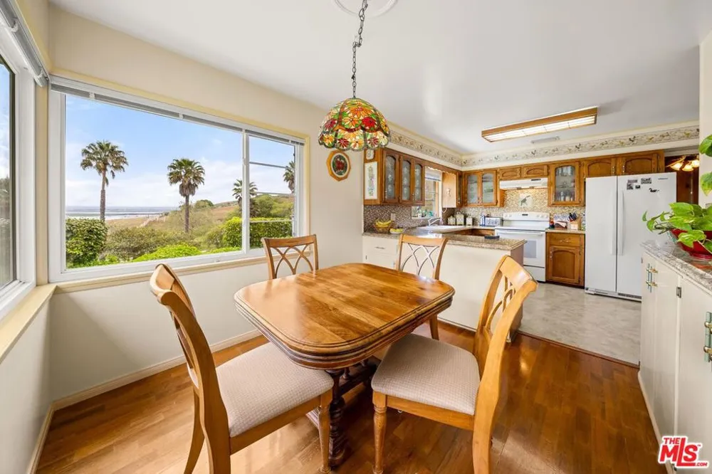4314 W Ocean Avenue Lompoc, CA 93436