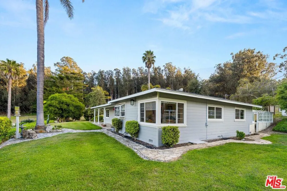4314 W Ocean Avenue Lompoc, CA 93436