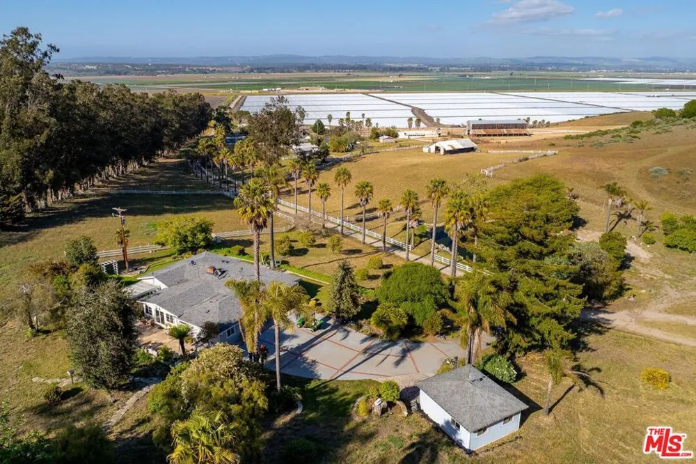4314 W Ocean Avenue Lompoc, CA 93436