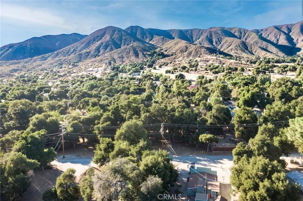Calle Cascada Green Valley, CA 91350