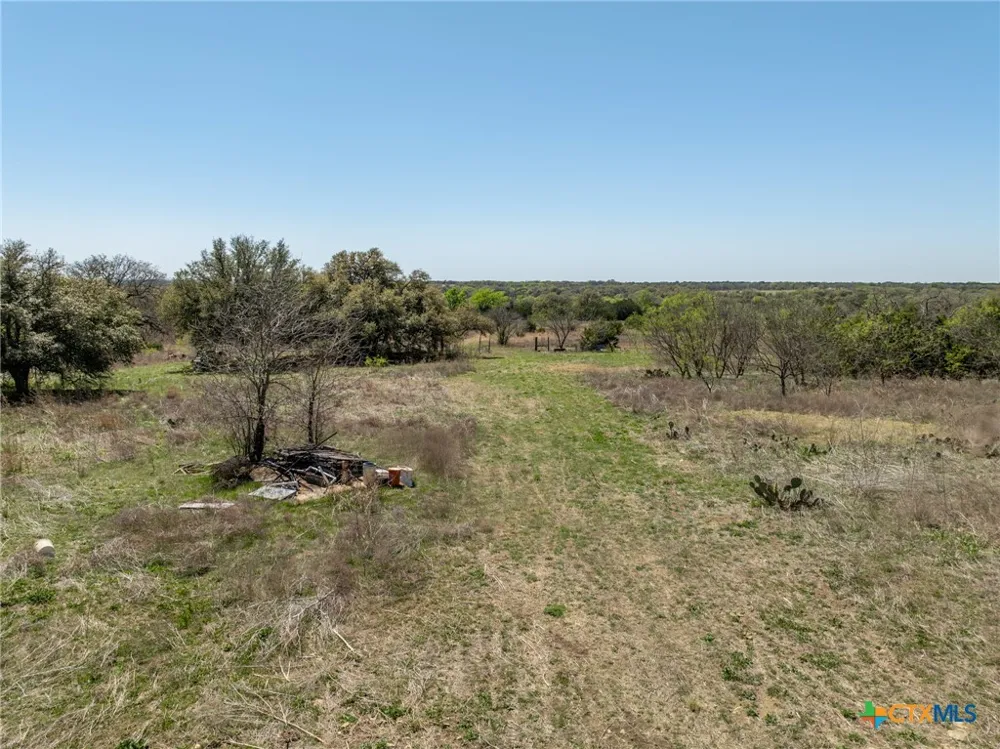 5448 County Road 182 Jonesboro, TX 76538