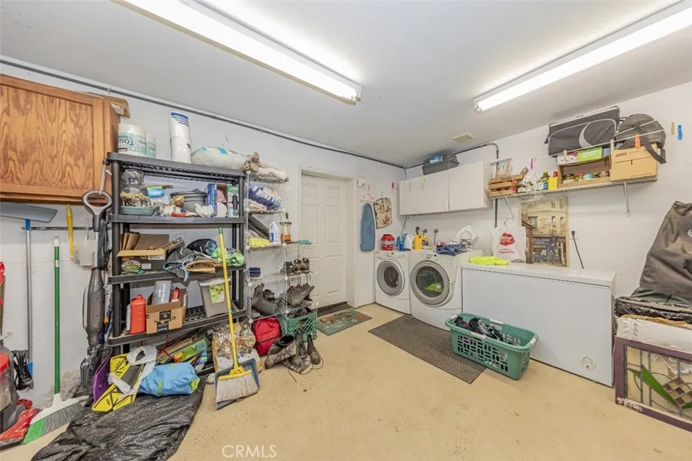 50622 Critter Creek Lane Oakhurst, CA 93644