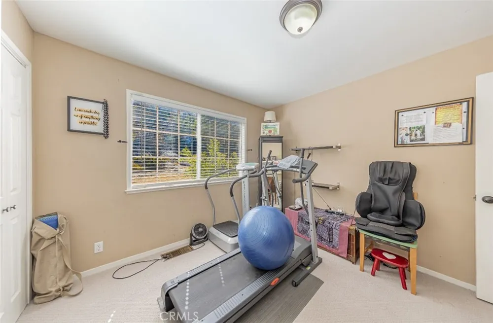 50622 Critter Creek Lane Oakhurst, CA 93644