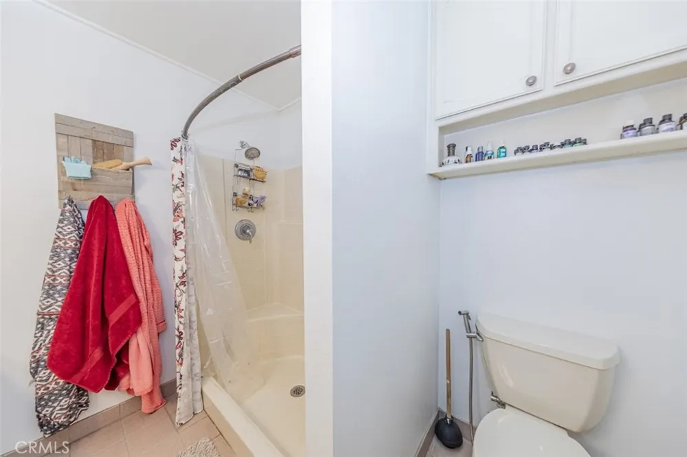 50622 Critter Creek Lane Oakhurst, CA 93644