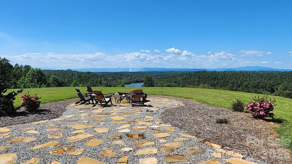 335 Table Rock Trace NW #154 Valdese, NC 28690