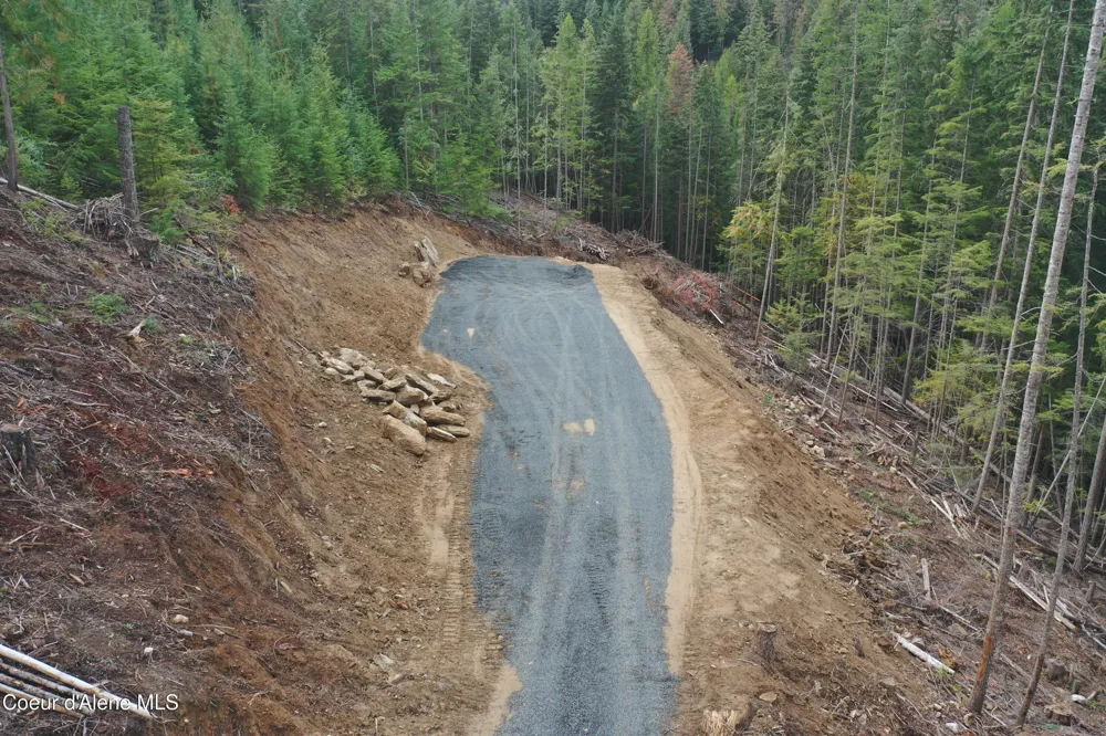 700 White Pine Way Fernwood, ID 83830
