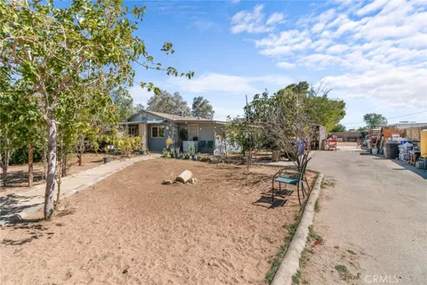 12037 Lee Ave