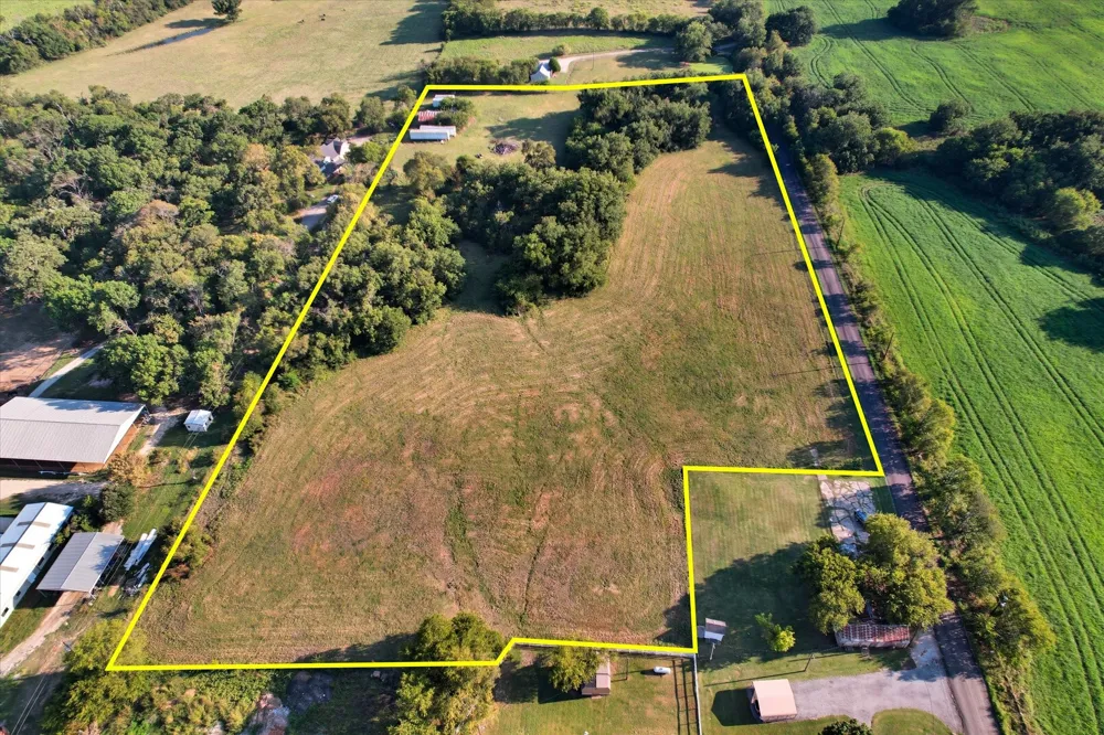Elm Bottom Circle Aubrey, TX 76227