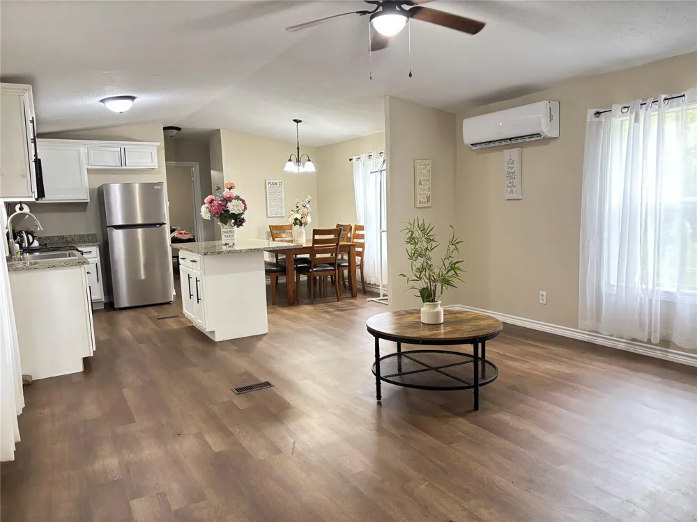 174 Dillon Road Dallardsville, TX 77332