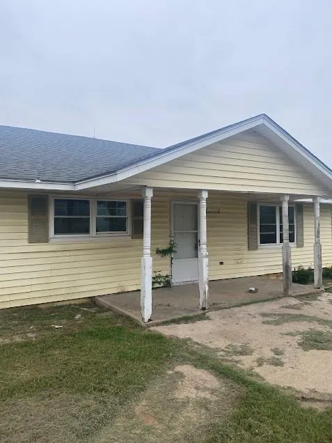 793 Lcr 740 Thornton, TX 76687