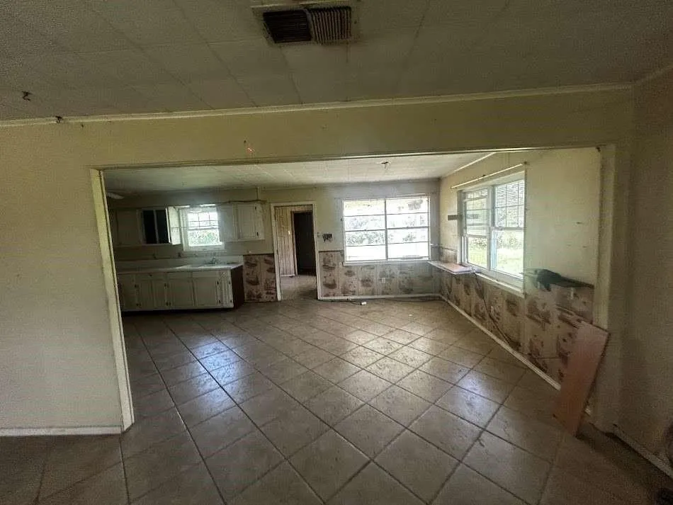 793 Lcr 740 Thornton, TX 76687