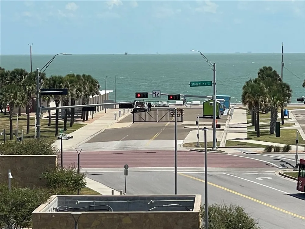 520 S Chaparral Street #402 Corpus Christi, TX 78401