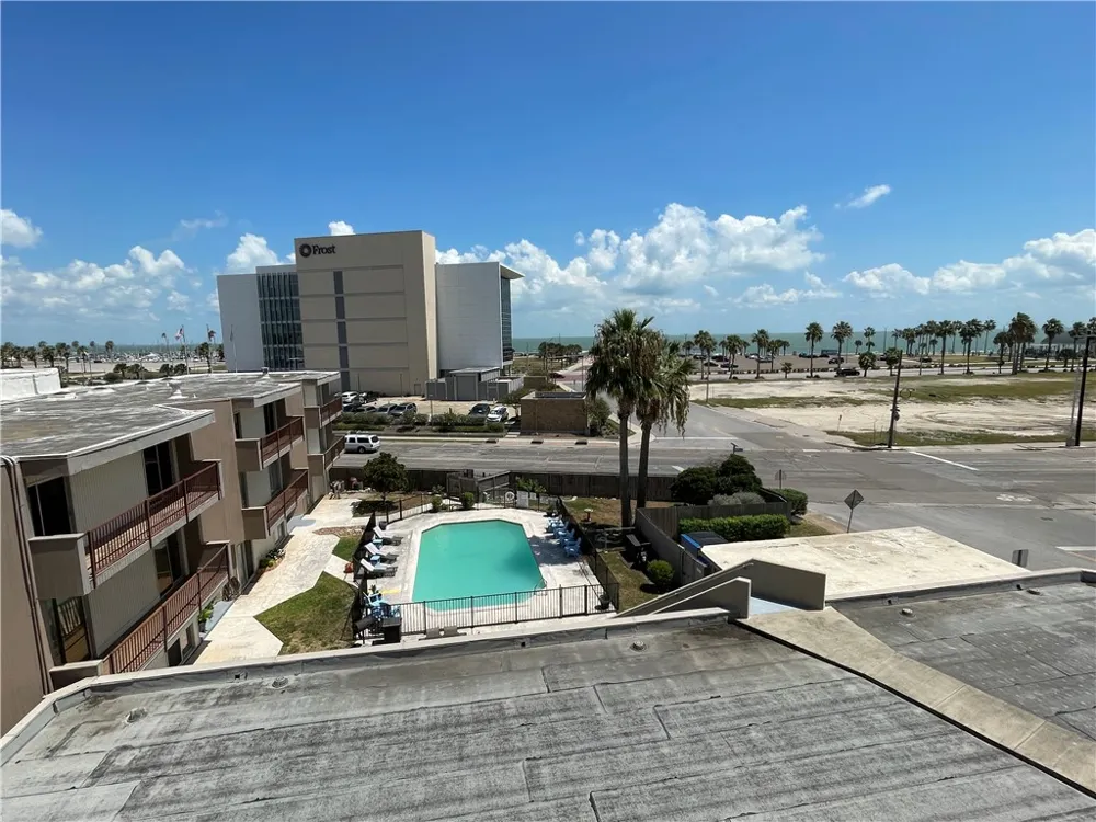 520 S Chaparral Street #402 Corpus Christi, TX 78401
