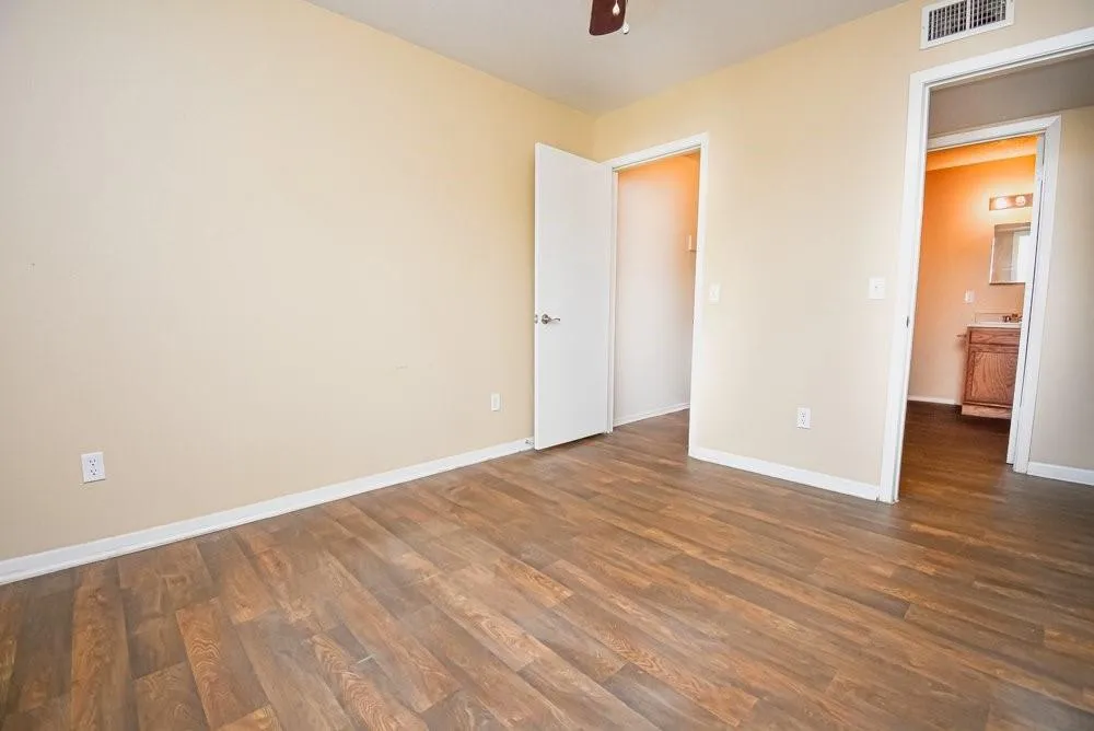 1501 S Bolton St Jacksonville, TX 75766