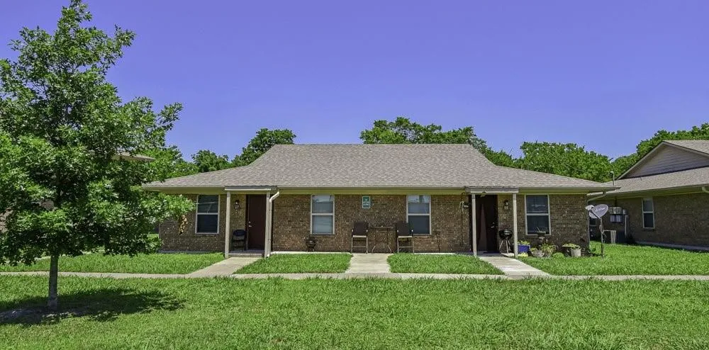 200 Daniels Dr Kerens, TX 75144