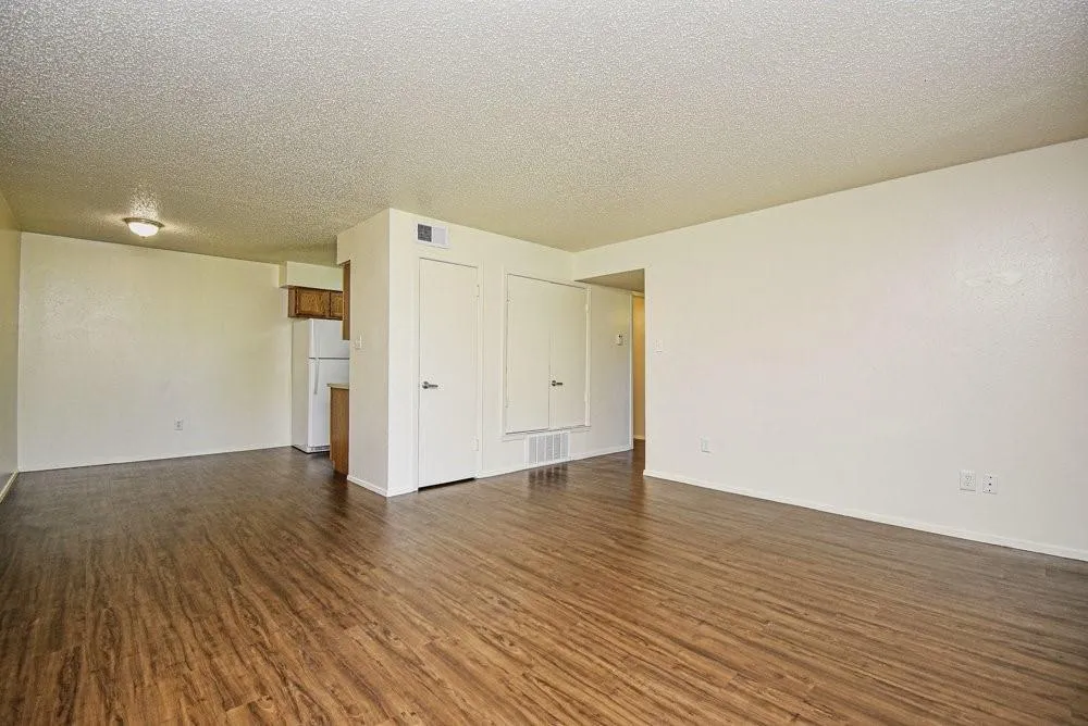 200 Daniels Dr Kerens, TX 75144