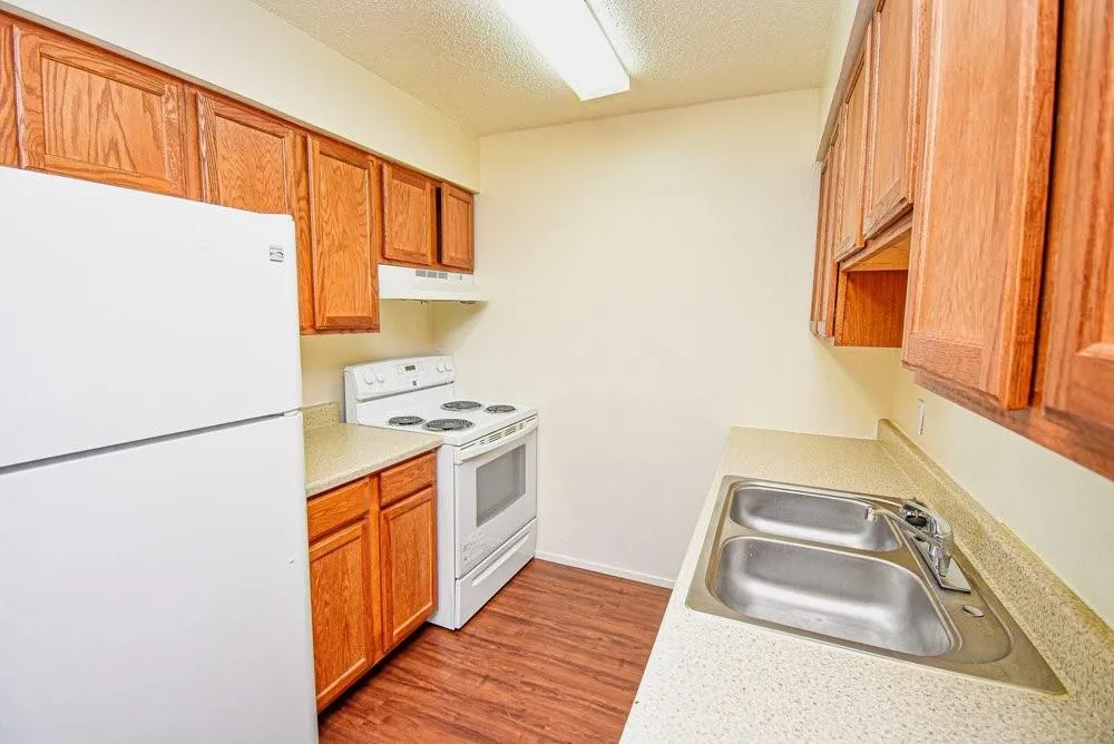 200 Daniels Dr Kerens, TX 75144