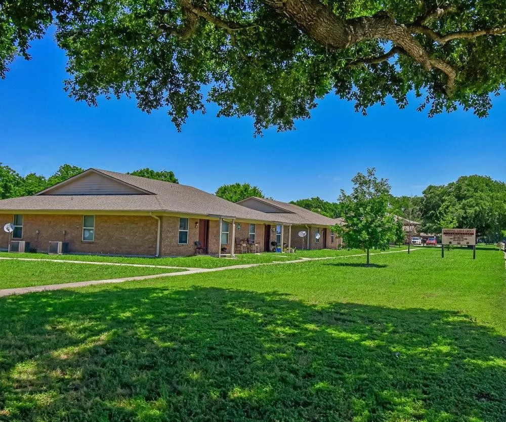 200 Daniels Dr Kerens, TX 75144