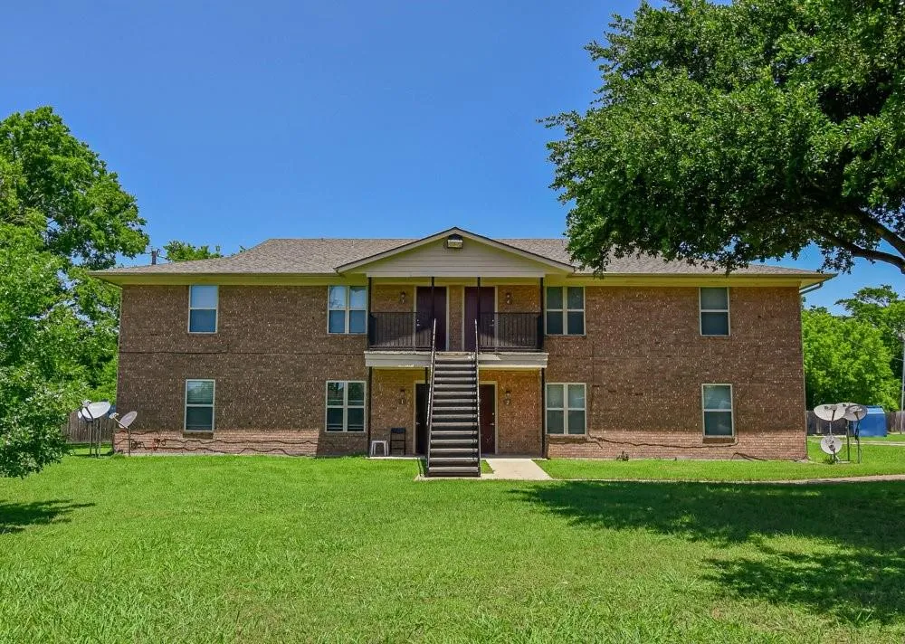 200 Daniels Dr Kerens, TX 75144