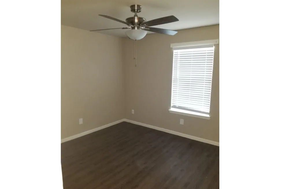 15027 Quail Ridge Rd Danbury, TX 77534