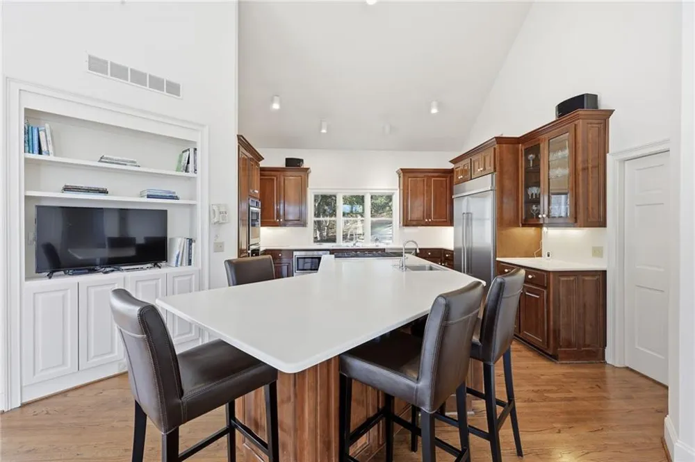 951 East Lake Drive Gainesville, GA 30506