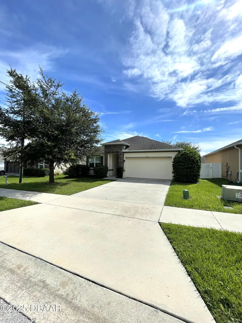 1549 Sterns Drive Leesburg, FL 34748