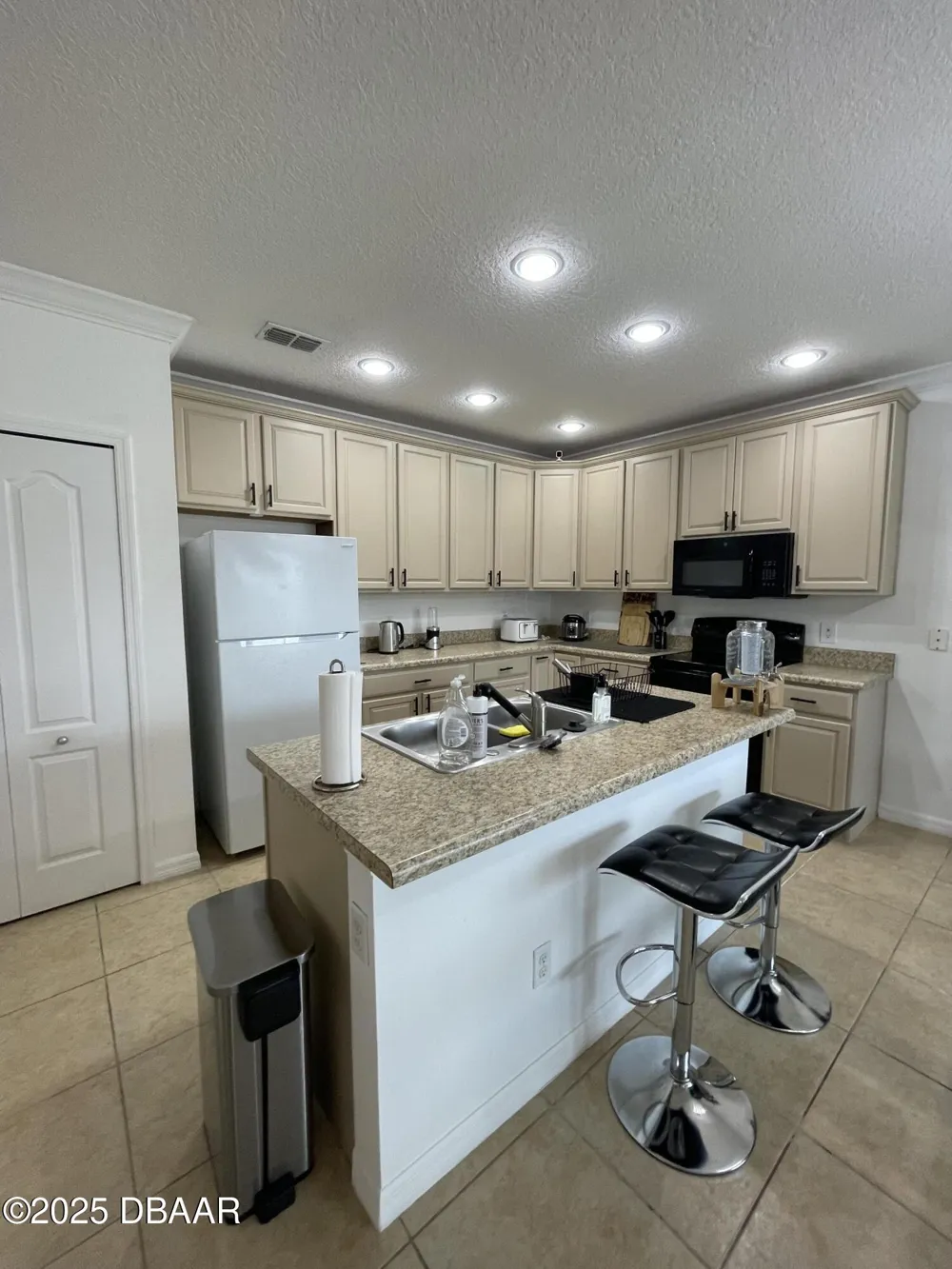 1549 Sterns Drive Leesburg, FL 34748