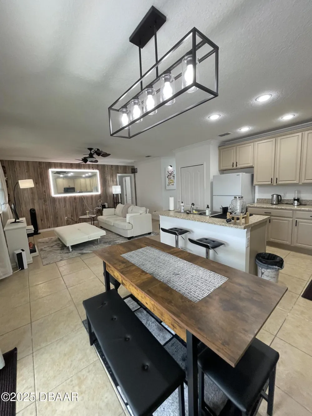 1549 Sterns Drive Leesburg, FL 34748