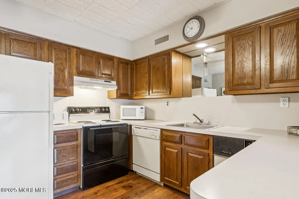 1601 Boulevard #B7 Seaside Heights, NJ 08751