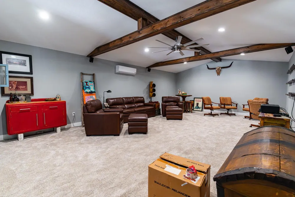 258 Private Rd 2006 Schulenburg, TX 78956