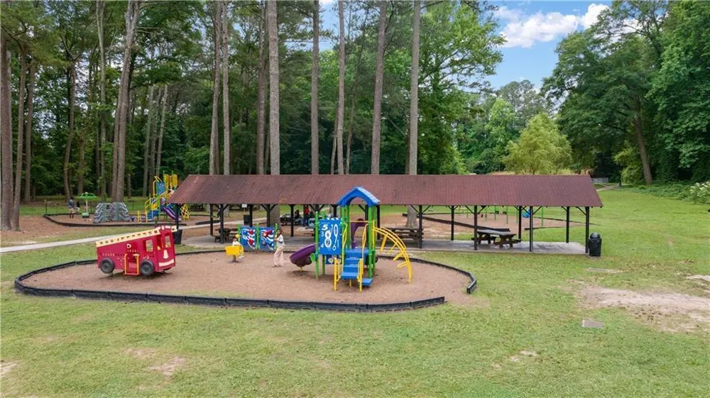 911 East Green Lane Clarkston, GA 30021