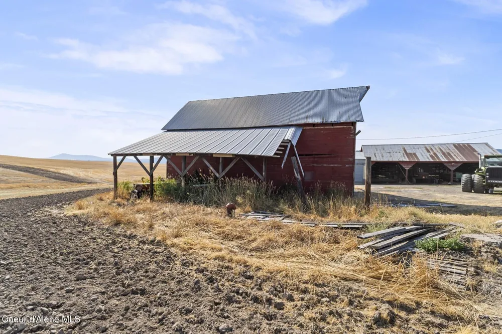 8597 W Rolling Hills Road Worley, ID 83876