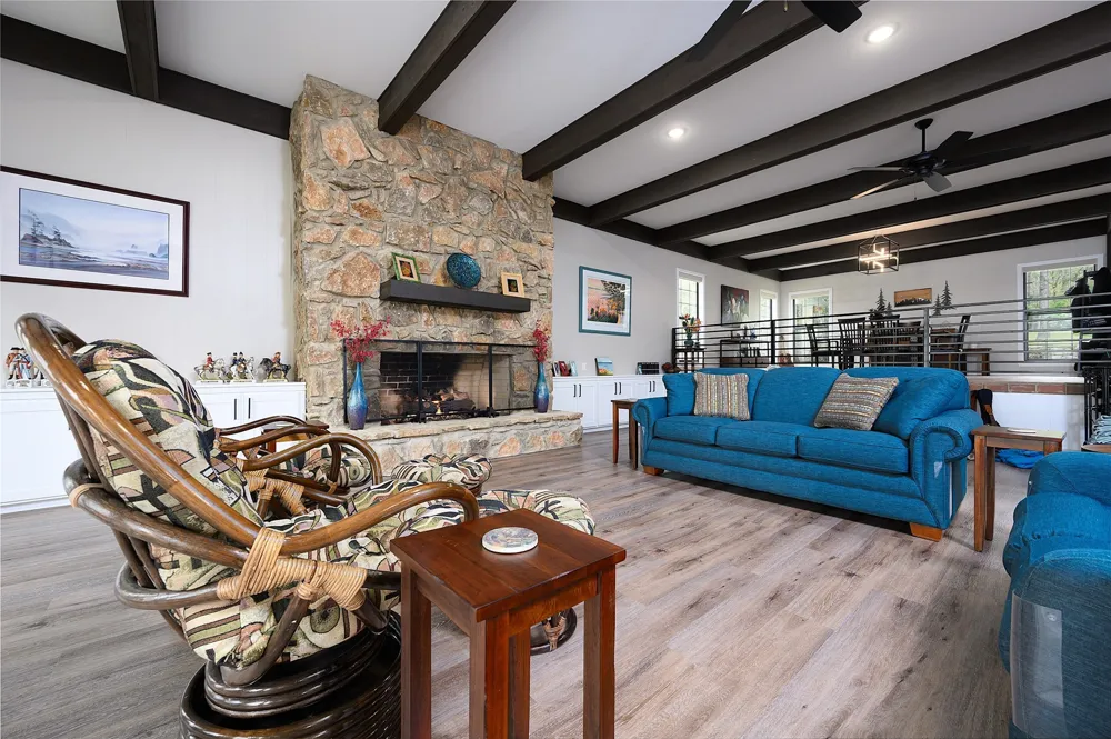 1905 County Road 3108 Jacksonville, TX 75766