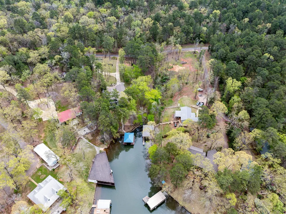 1905 County Road 3108 Jacksonville, TX 75766