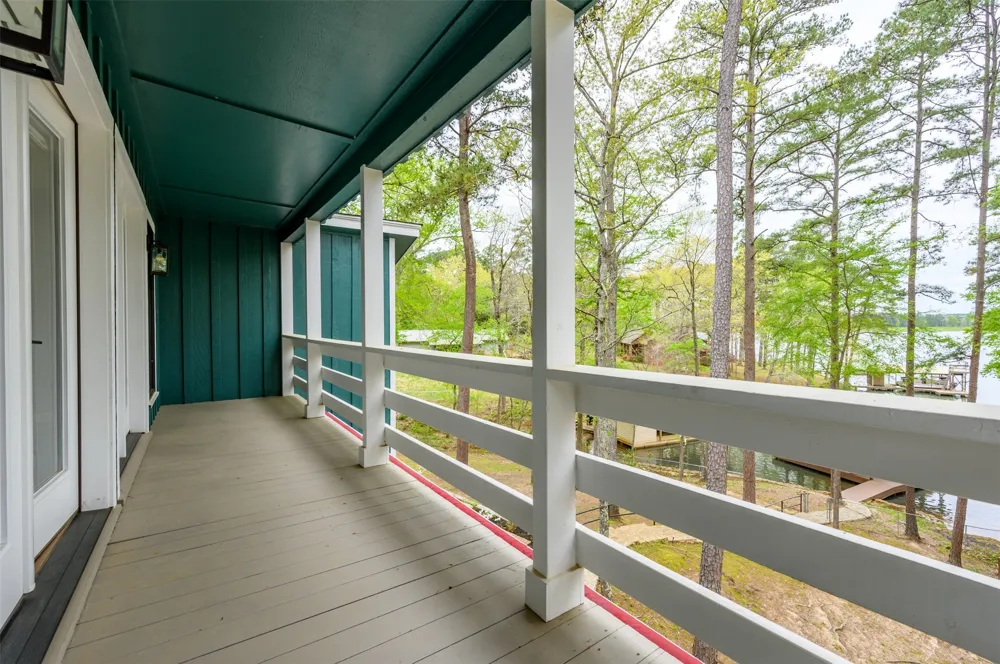 1905 County Road 3108 Jacksonville, TX 75766