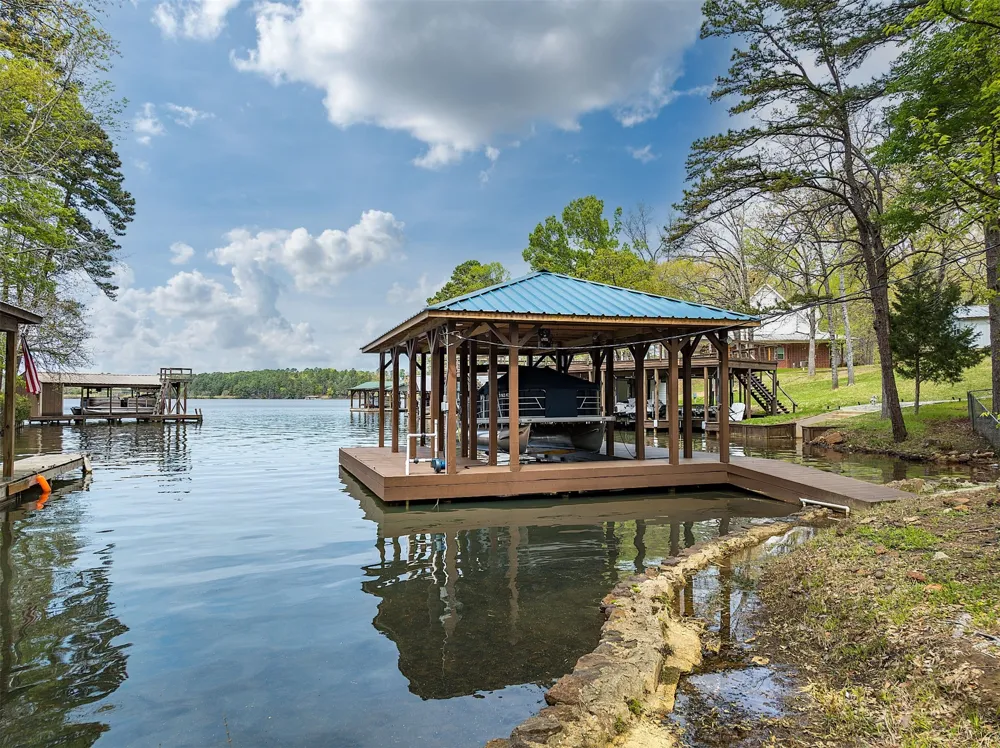 1905 County Road 3108 Jacksonville, TX 75766