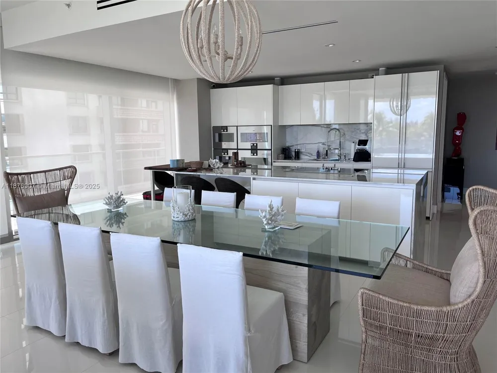 10201 Collins Ave #301 Bal Harbour, FL 33154