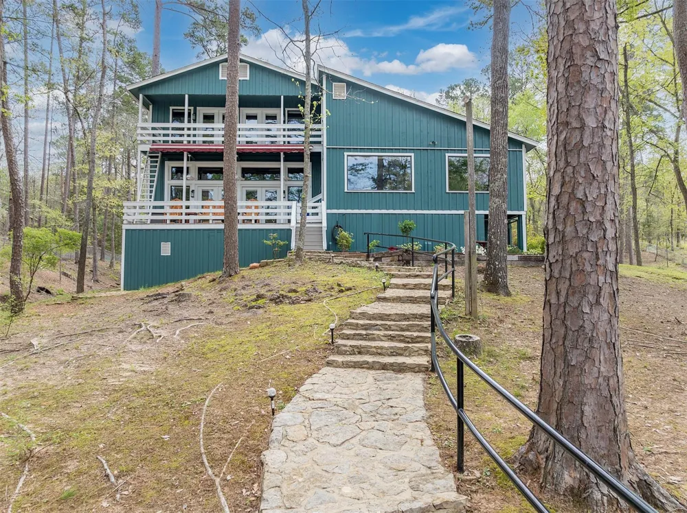 1905 Cr 3108 Jacksonville, TX 75766