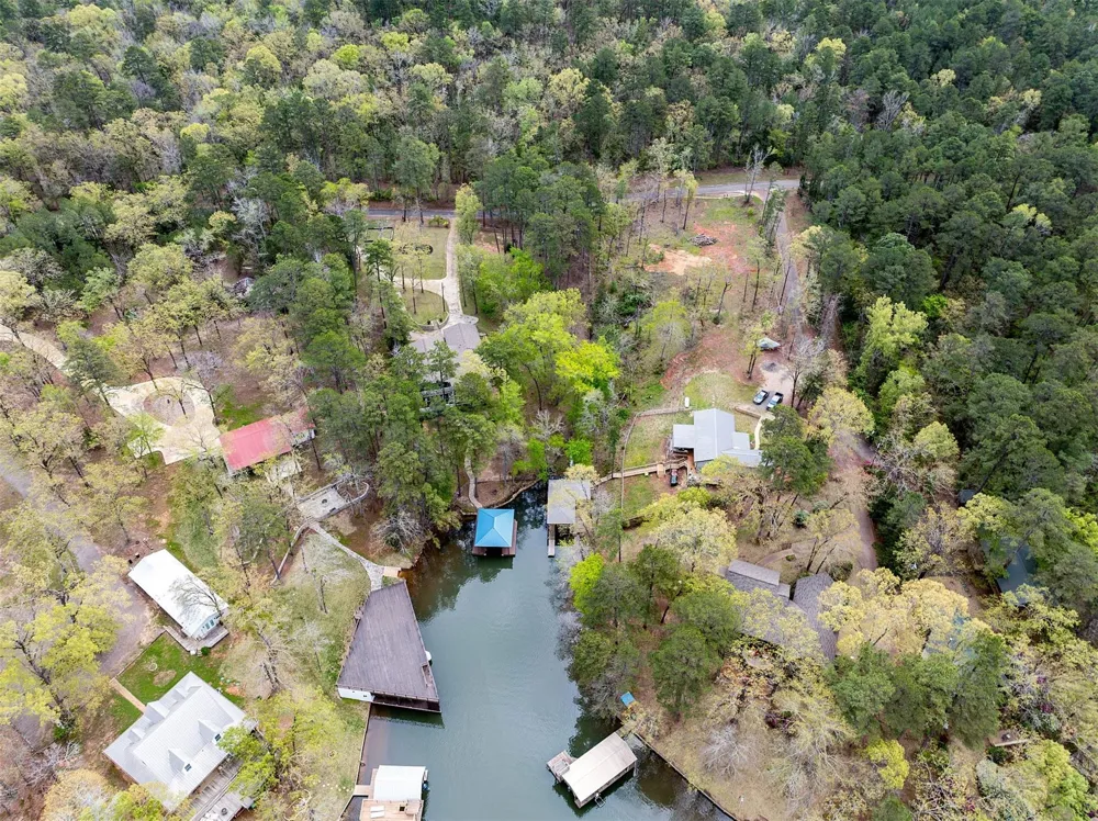1905 Cr 3108 Jacksonville, TX 75766