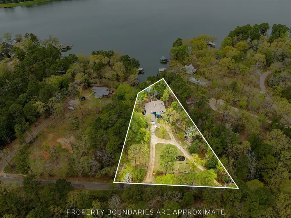 1905 Cr 3108 Jacksonville, TX 75766