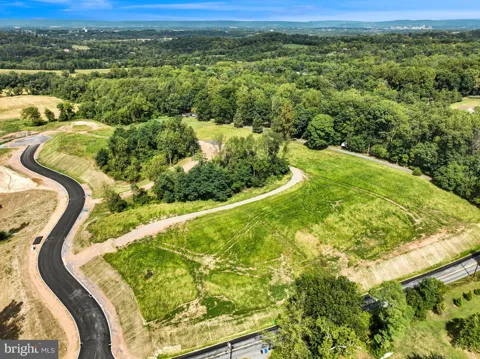 SCARLET OAK DRIVE