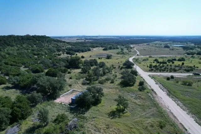 53 Lone Mesa Lampasas, TX 76550