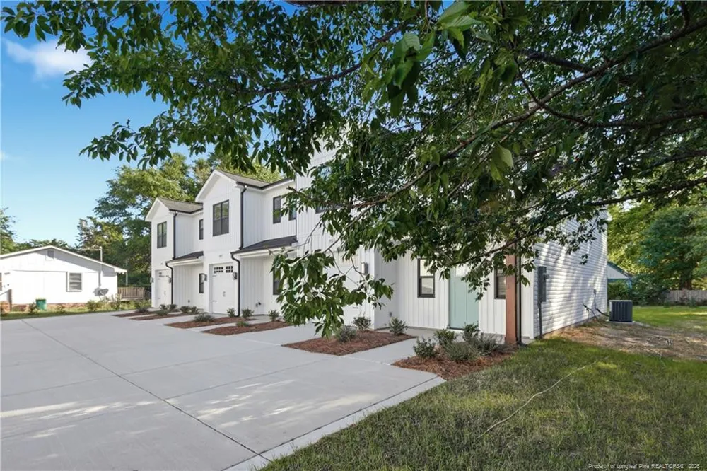 3927 Hamilton Street Hope Mills, NC 28348
